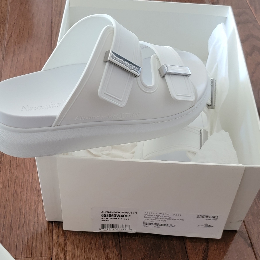 Alexander McQUEEN sandals